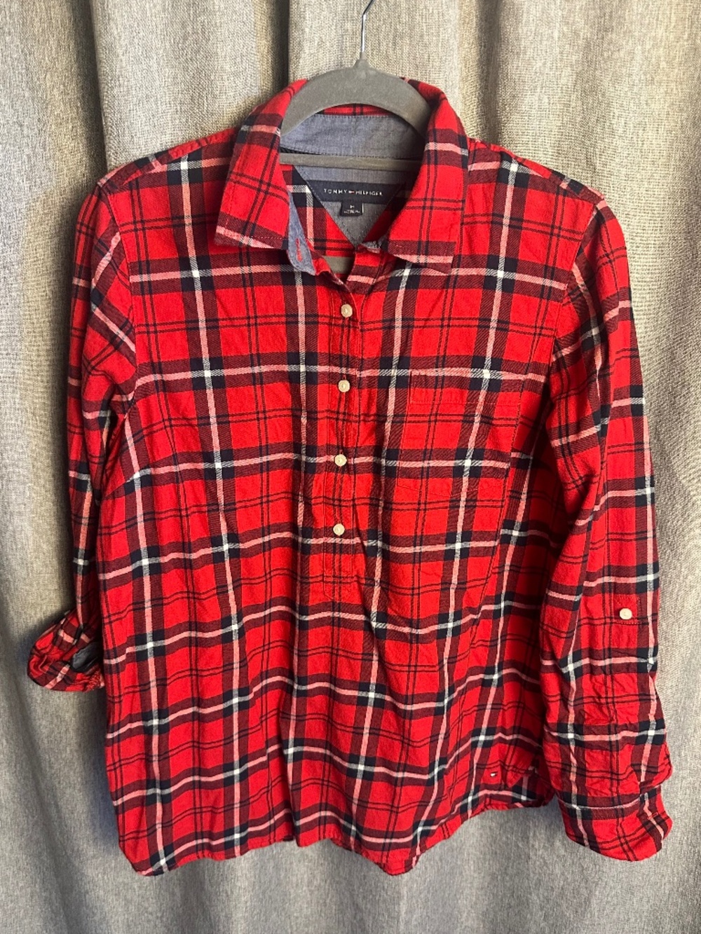 Tommy Hilfiger Red Plaid Roll Tab Sleeve Henley Top Medium